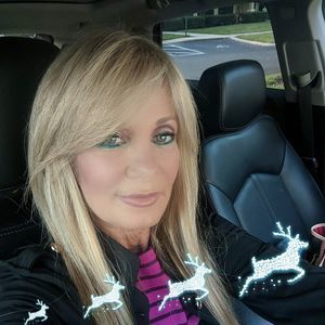 Meet your Posher, Joan